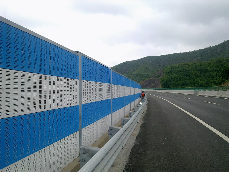 <a href=http://m.st-jdw.com/news_article?news_id=122>聲屏障</a>