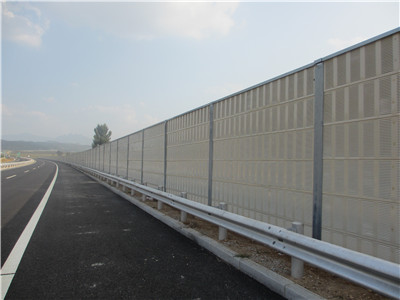 <a href=http://m.st-jdw.com/news_article?news_id=123>隔聲屏障</a>
